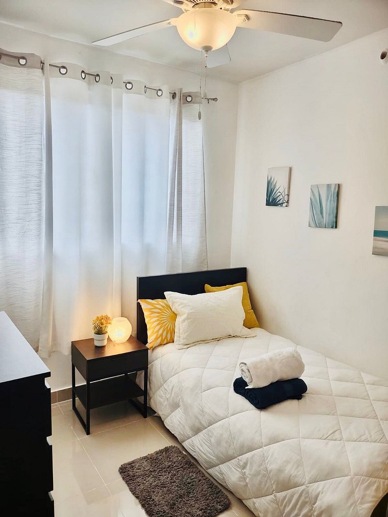 Comodas 3 Hab con AC, Wifi 1er nivel